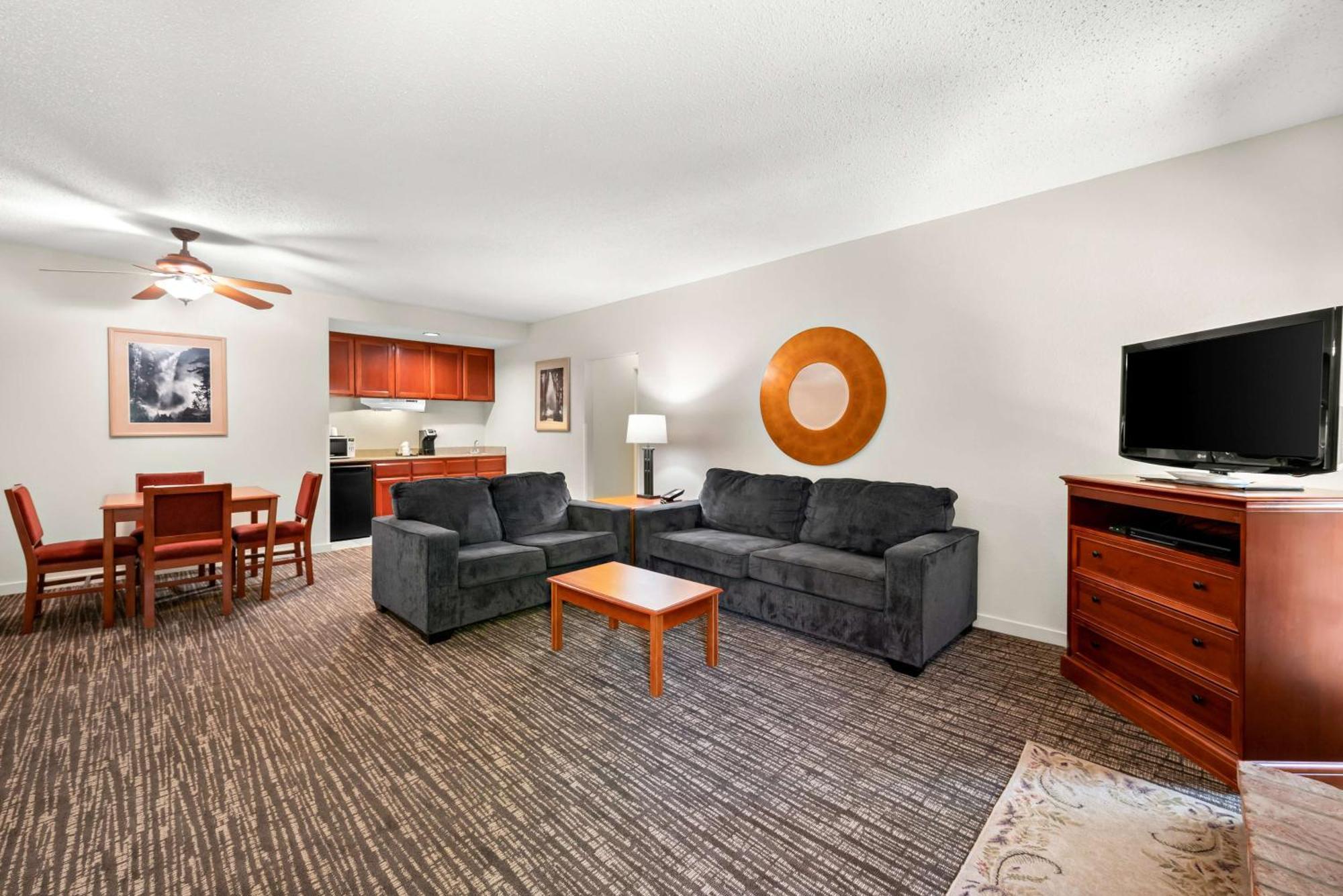Best Western Stagecoach Inn Pollock Pines Zewnętrze zdjęcie